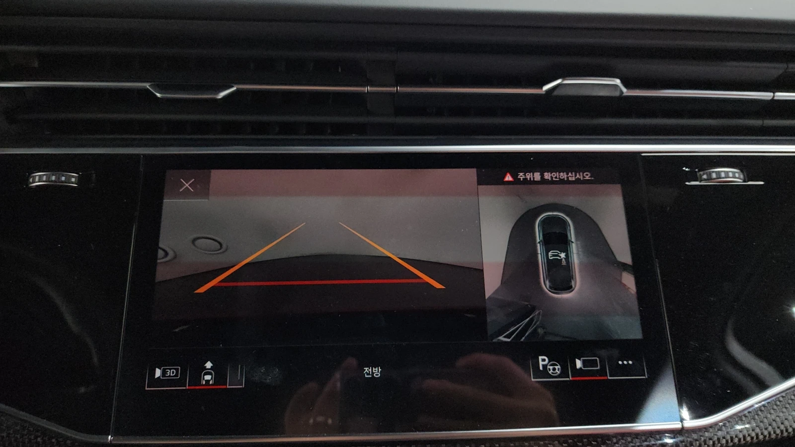 Audi SQ7 4.0 TFSI QUATTRO * FULL MAX, снимка 13 - Автомобили и джипове - 56327048