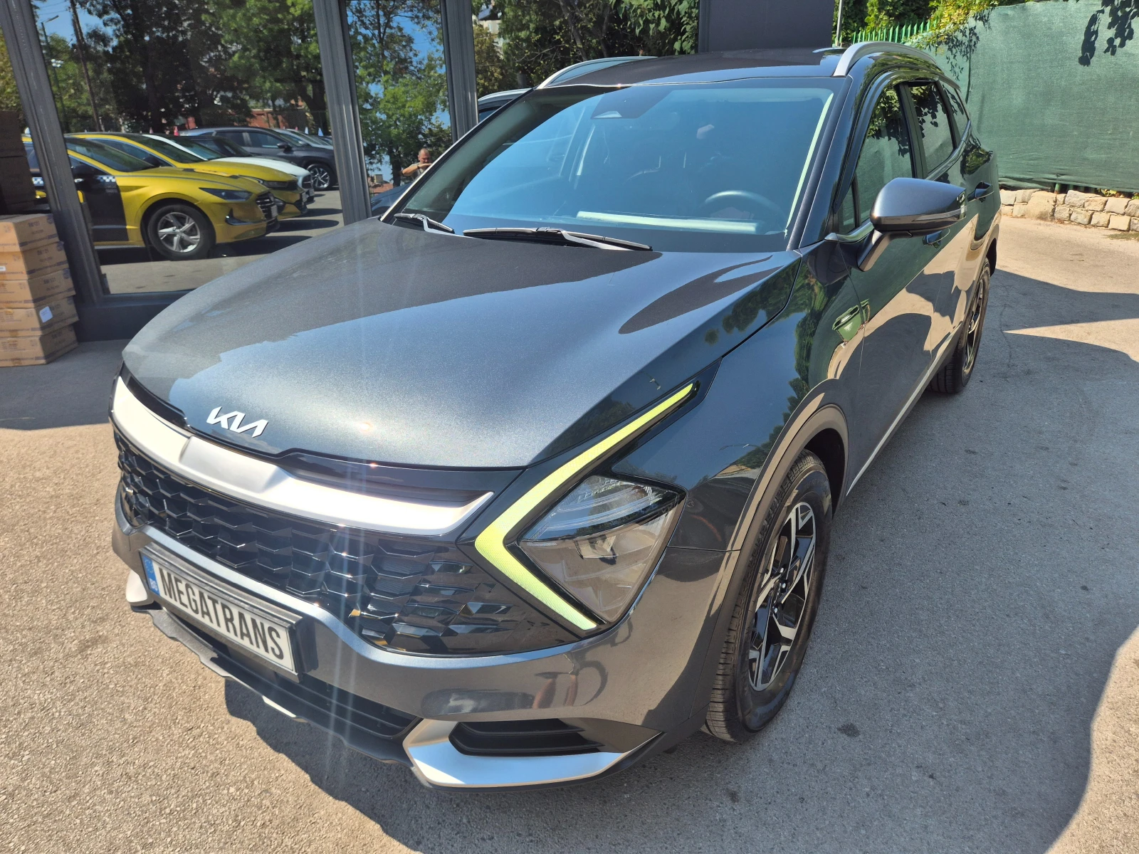 Kia Sportage 2.0 CRDI 4�2 - ������� � �� | Mobile.bg � ����������� 2