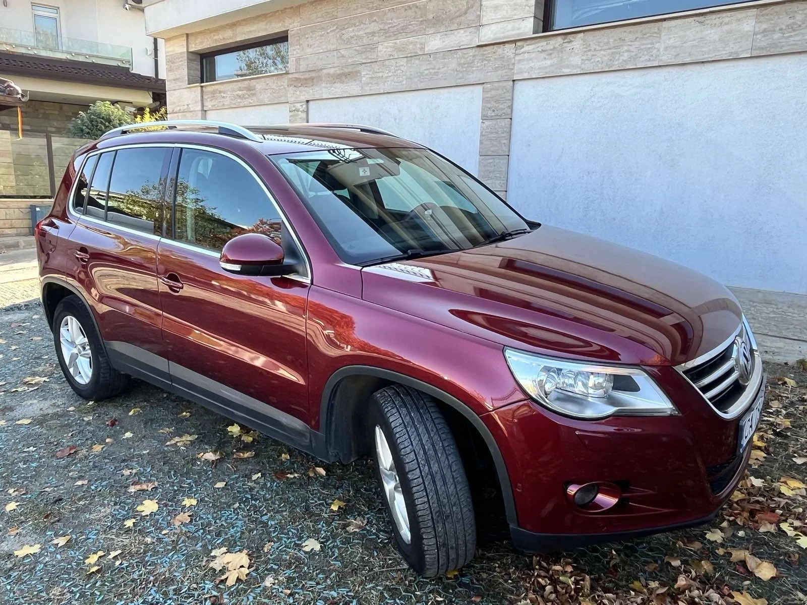 VW Tiguan, снимка 5 - Автомобили и джипове - 56643418