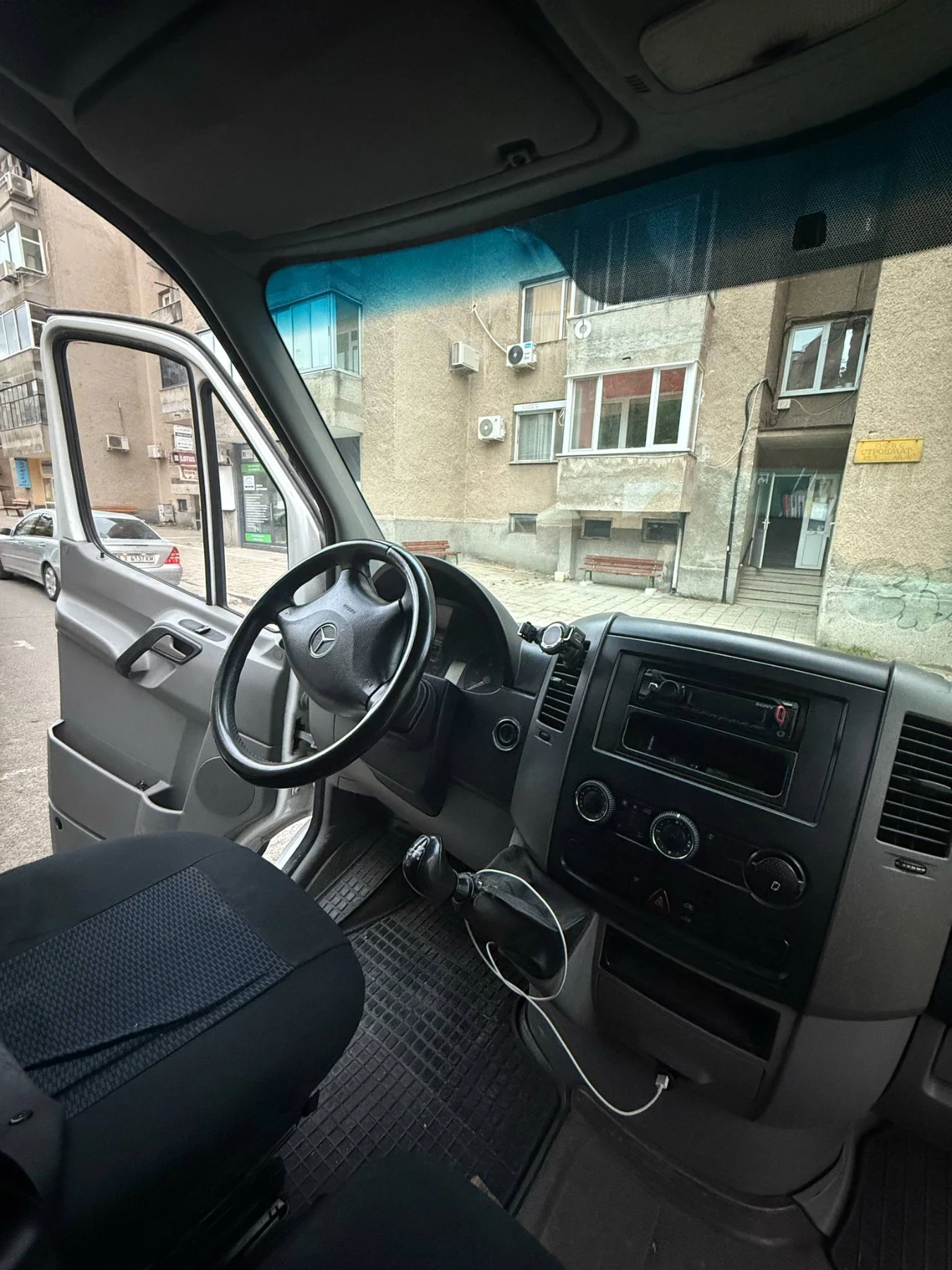 Mercedes-Benz 316  - изображение 8