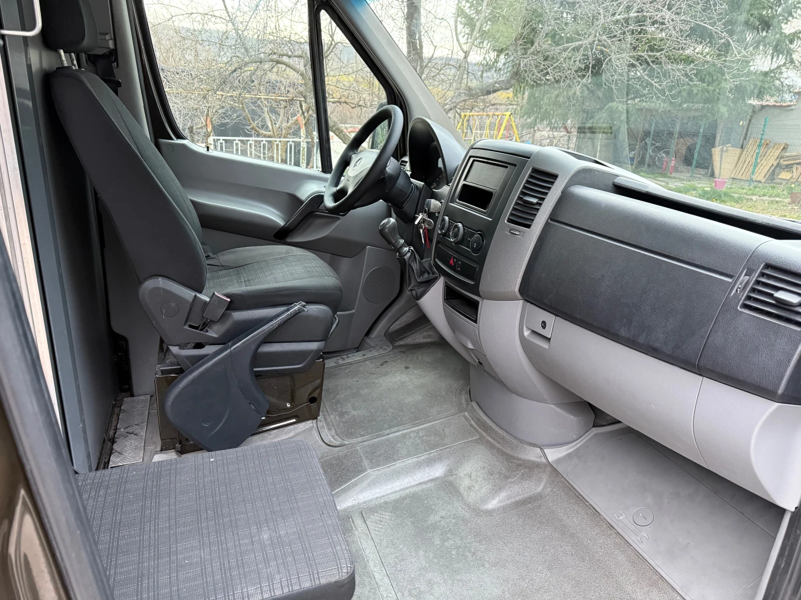 Mercedes-Benz Sprinter 83 000км., снимка 7 - Бусове и автобуси - 53916439