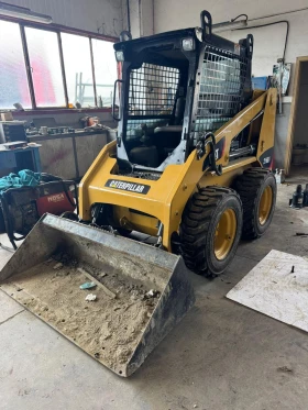 Мини челни товарачи Cat 216D3-3000часа., снимка 1