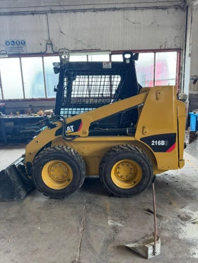 Мини челни товарачи Cat 216D3-3000часа., снимка 3
