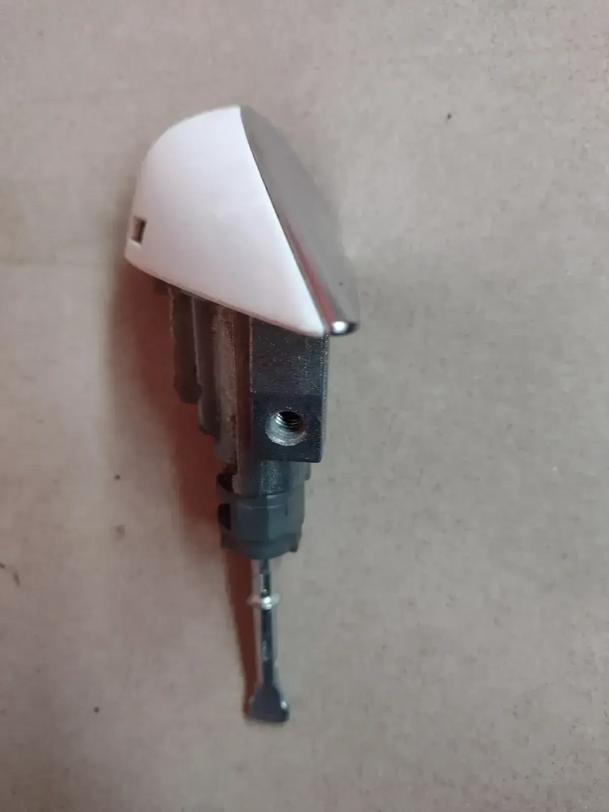     HYUNDAI IONIQ | Mobile.bg   3