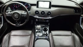 Kia Stinger 3.3 GT MASTERS / ПАНОРАМА / 360 КАМЕРИ / ОБДУХВАНЕ, снимка 7
