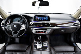 BMW 740 d xDrive, снимка 12