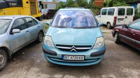  Citroen C8