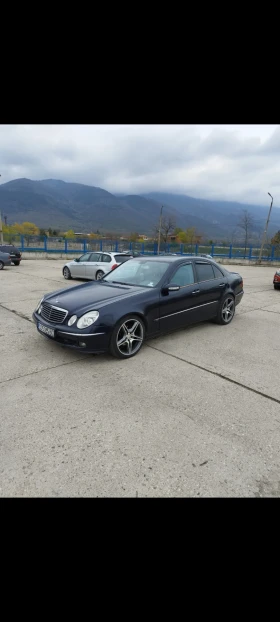 Mercedes-Benz E 320 320 - 10500 USD - 13367655 5