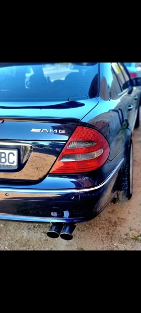 Mercedes-Benz E 320 320 - 10500 USD - 13367655 3