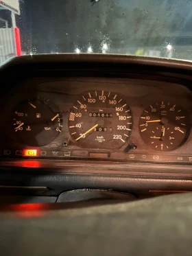Mercedes-Benz 124 300 d | Auto.bg — изображение 10
