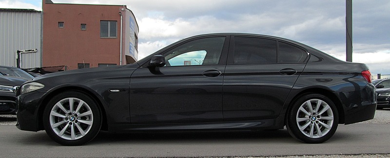 BMW 530 M-paket/START STOP/Keyless/СОБСТВЕН ЛИЗИНГ, снимка 4 - Автомобили и джипове - 43989281