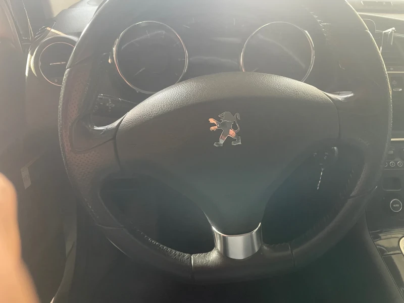 Peugeot 3008, снимка 6 - Автомобили и джипове - 47099879