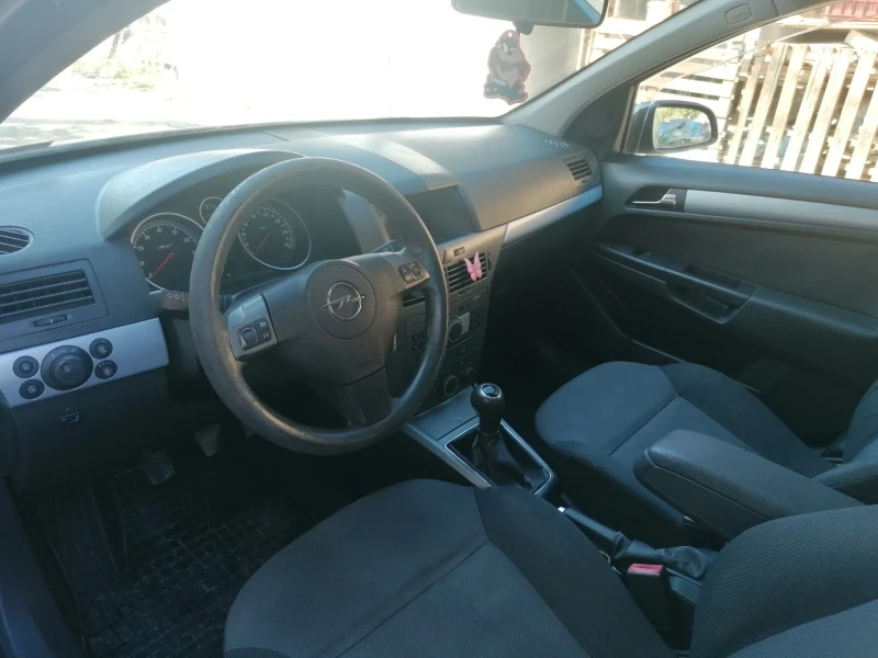 Opel Astra, снимка 9 - Автомобили и джипове - 47559350