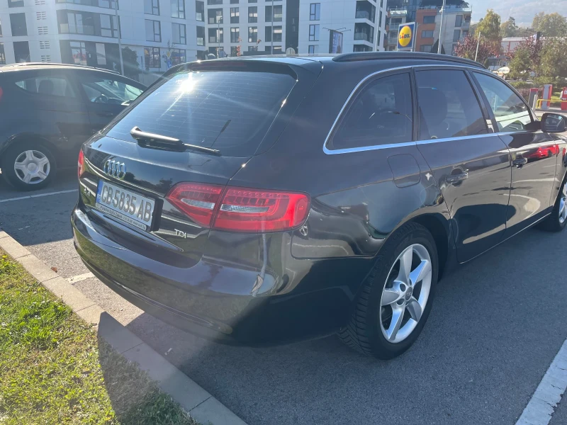 Audi A4 2.0 TDI Avant, снимка 4 - Автомобили и джипове - 47667447