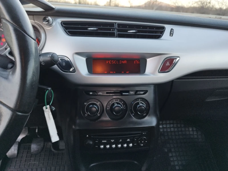 Citroen C3 1.4 I 75 ЕВРО 5, снимка 14 - Автомобили и джипове - 48613643