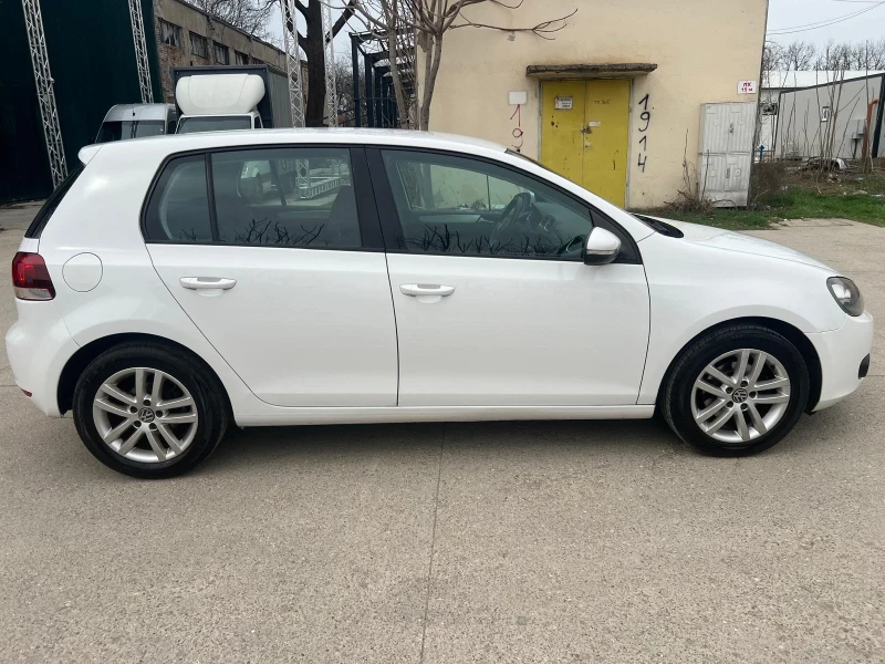 VW Golf 1.6 BIFUEL, снимка 5 - Автомобили и джипове - 49506805