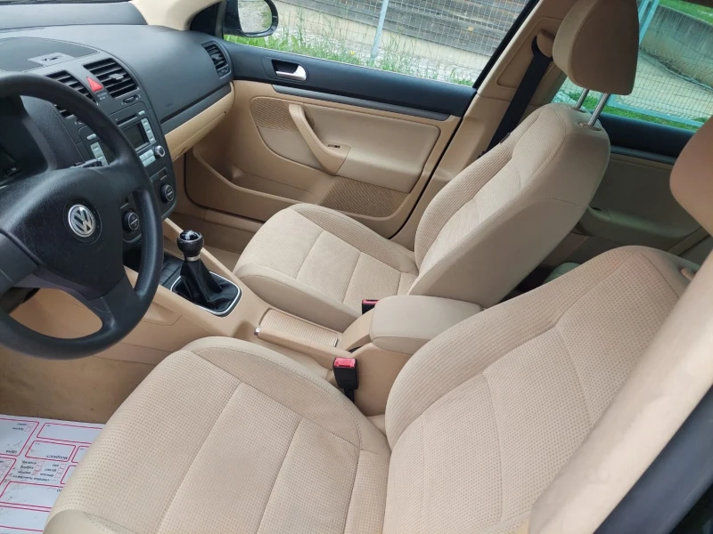 VW Golf 1.9 TDI ТОП!, снимка 11 - Автомобили и джипове - 50414543