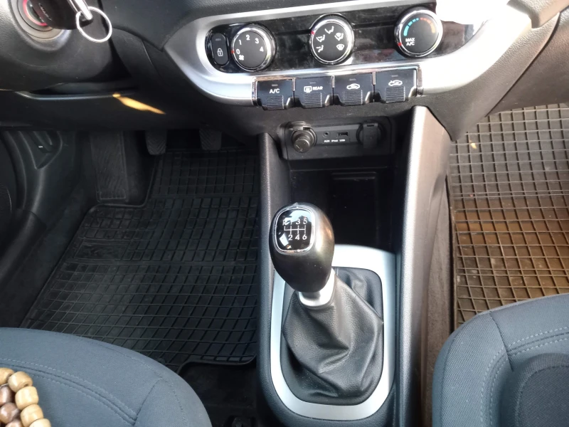 Kia Rio, снимка 3 - Автомобили и джипове - 52922542