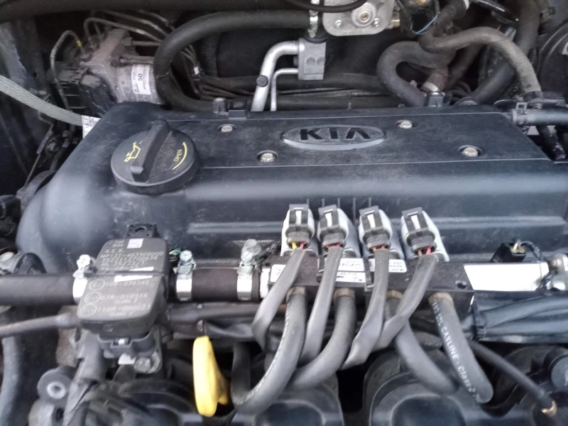 Kia Rio, снимка 14 - Автомобили и джипове - 52922542