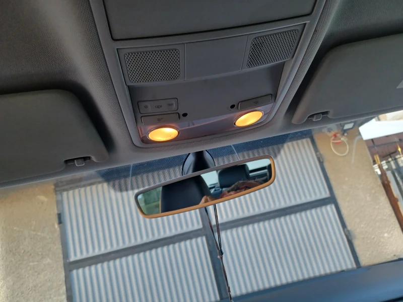 Skoda Octavia Scout, снимка 10 - Автомобили и джипове - 52490744