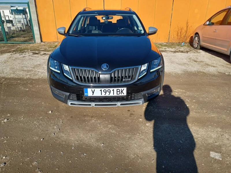 Skoda Octavia Scout, снимка 9 - Автомобили и джипове - 52490744