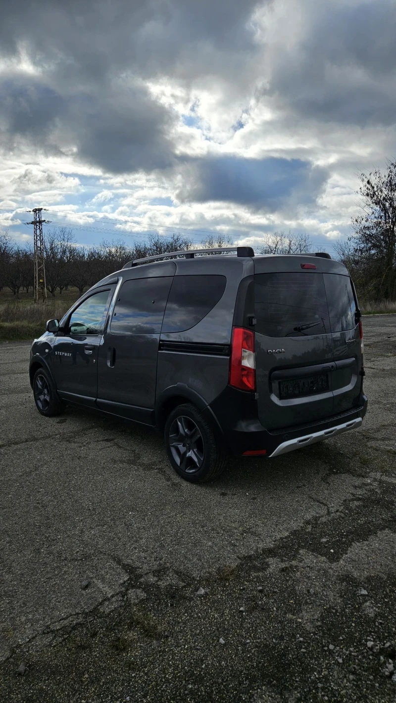 Dacia Dokker 1.5 dCi 90 к.с., снимка 6 - Автомобили и джипове - 52713111
