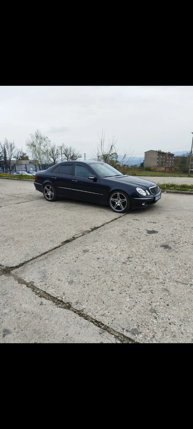 Mercedes-Benz E 320 320, снимка 4 - Автомобили и джипове - 53073778