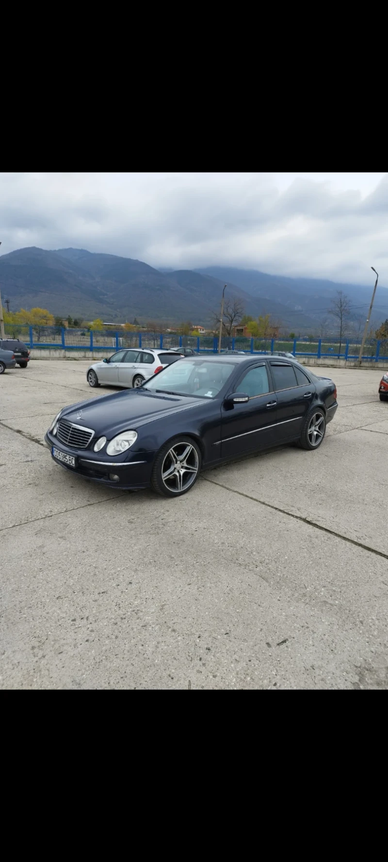 Mercedes-Benz E 320 320, снимка 5 - Автомобили и джипове - 53073778