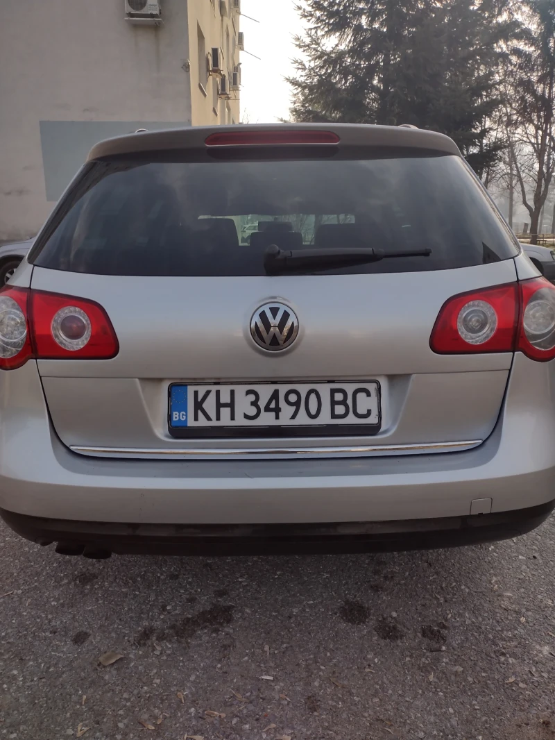VW Passat, снимка 6 - Автомобили и джипове - 53233059