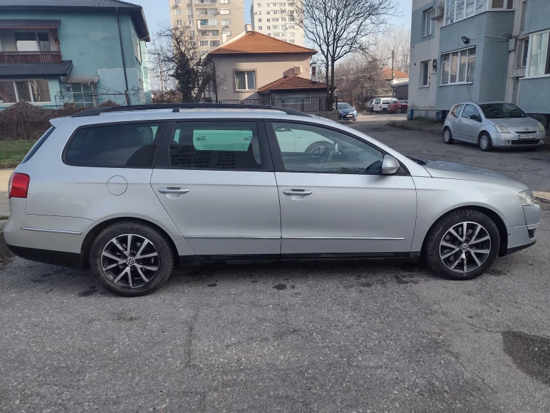 VW Passat, снимка 3 - Автомобили и джипове - 53233059