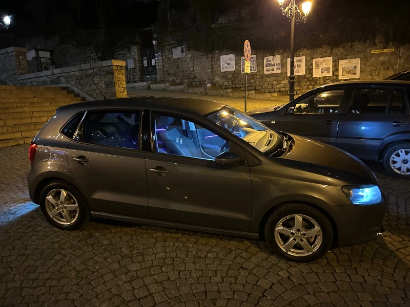 VW Polo, снимка 2 - Автомобили и джипове - 53251764