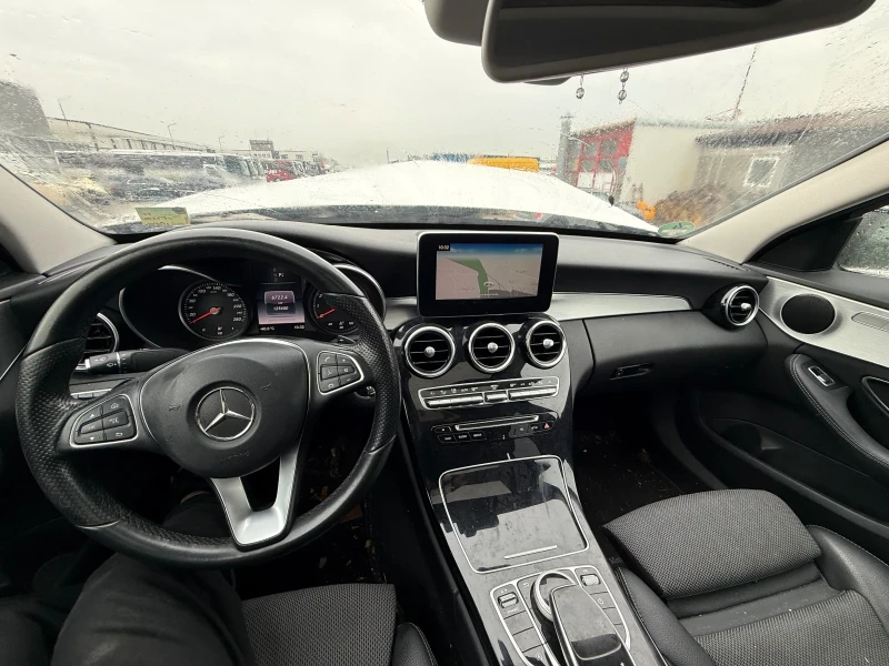 Mercedes-Benz C 200, снимка 9 - Автомобили и джипове - 53285012