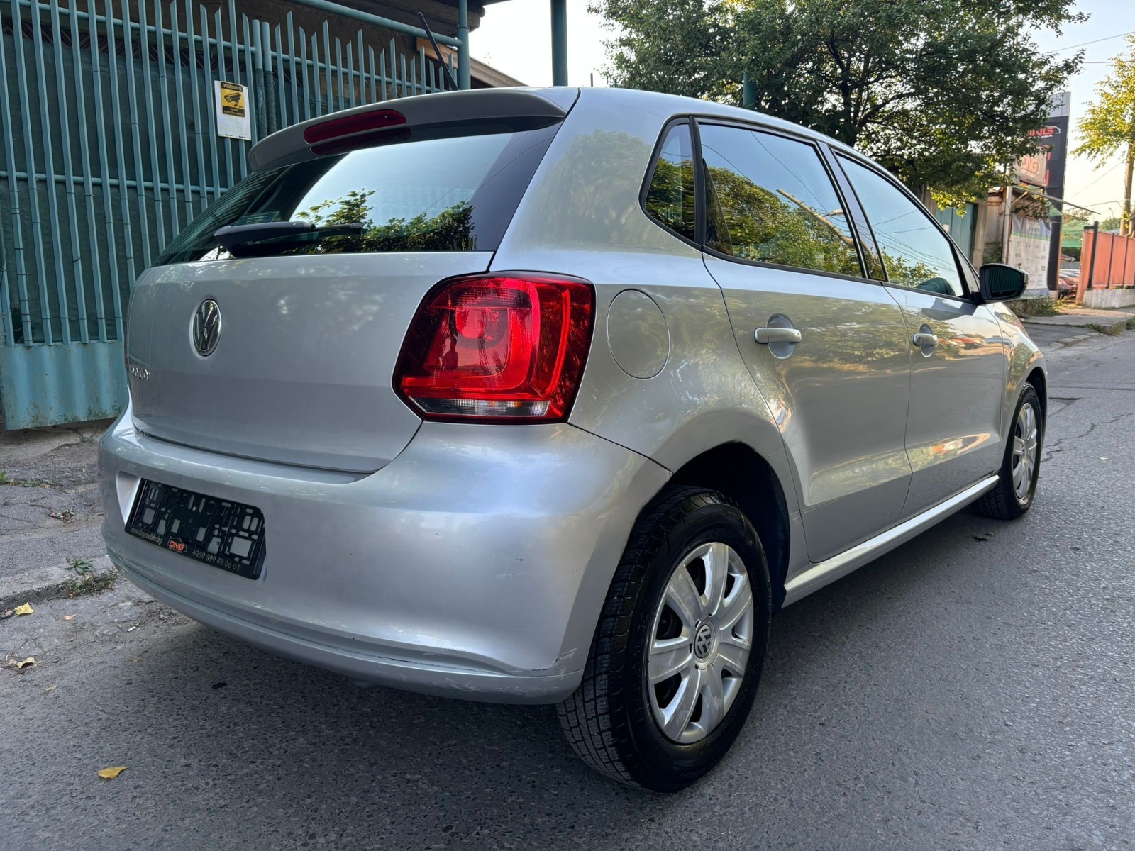 VW Polo 1, 200 EURO5 - изображение 7