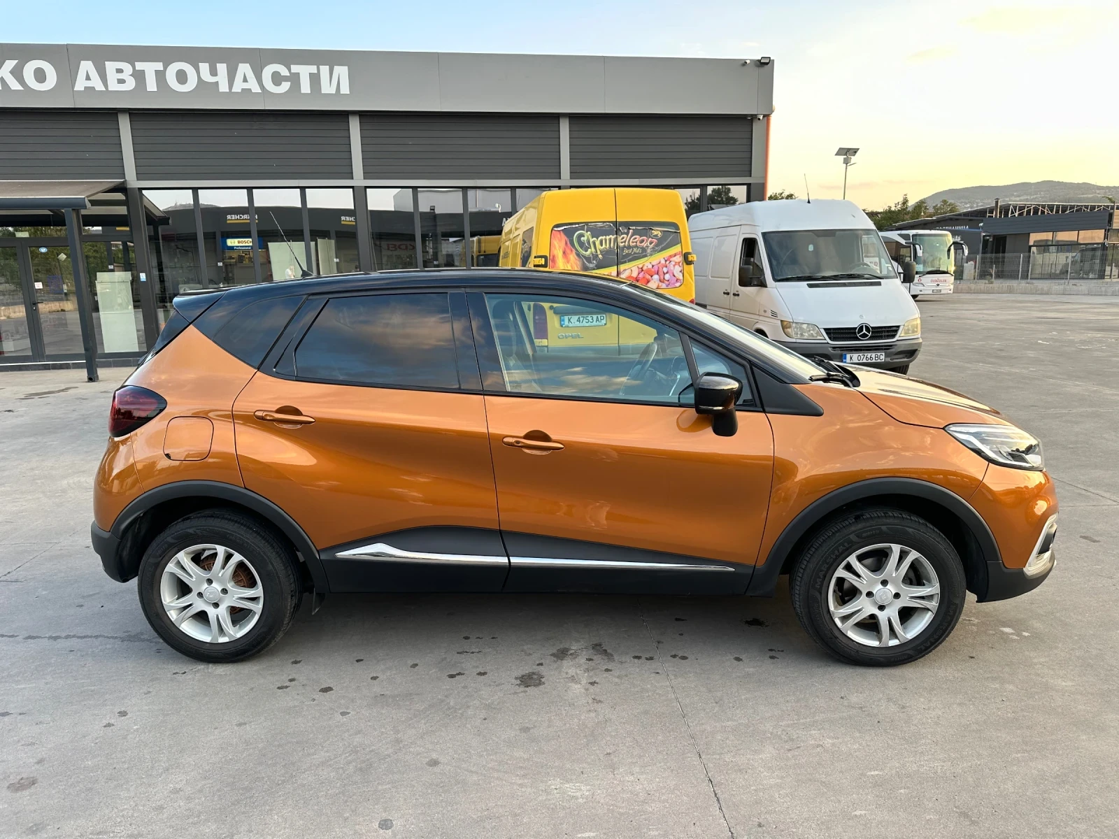 Renault Captur Renault Captur 0.9 Tce Keyless / Parktronic / Led  - изображение 4