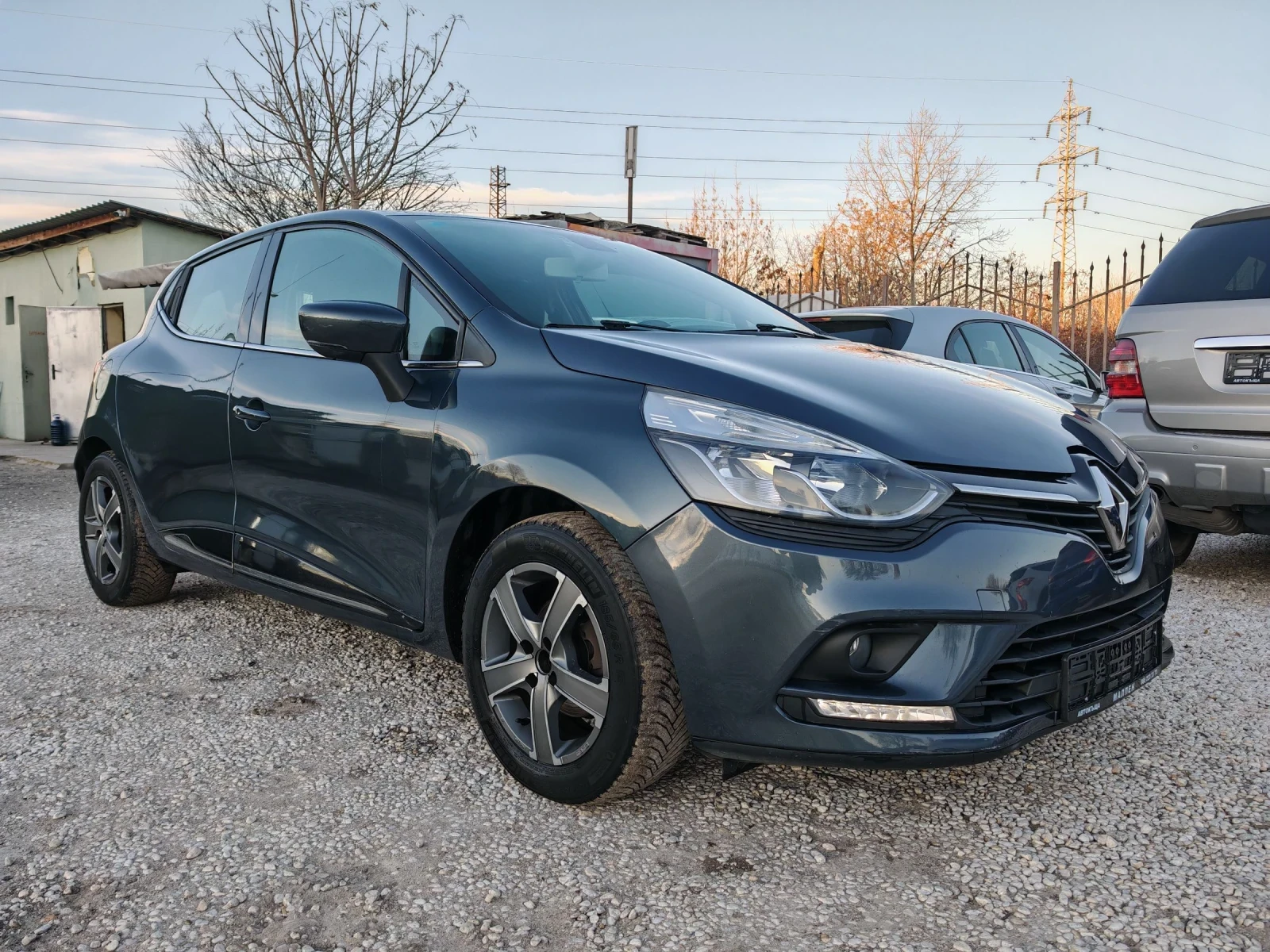 Renault Clio 0.9TCe, 90к.с., НАВИ, АВТОПИЛОТ, GPL, FACELIFT | Mobile.bg — изображение 1
