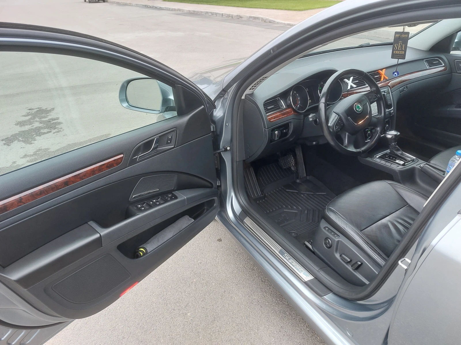 Skoda Superb 2.0 170 - изображение 8