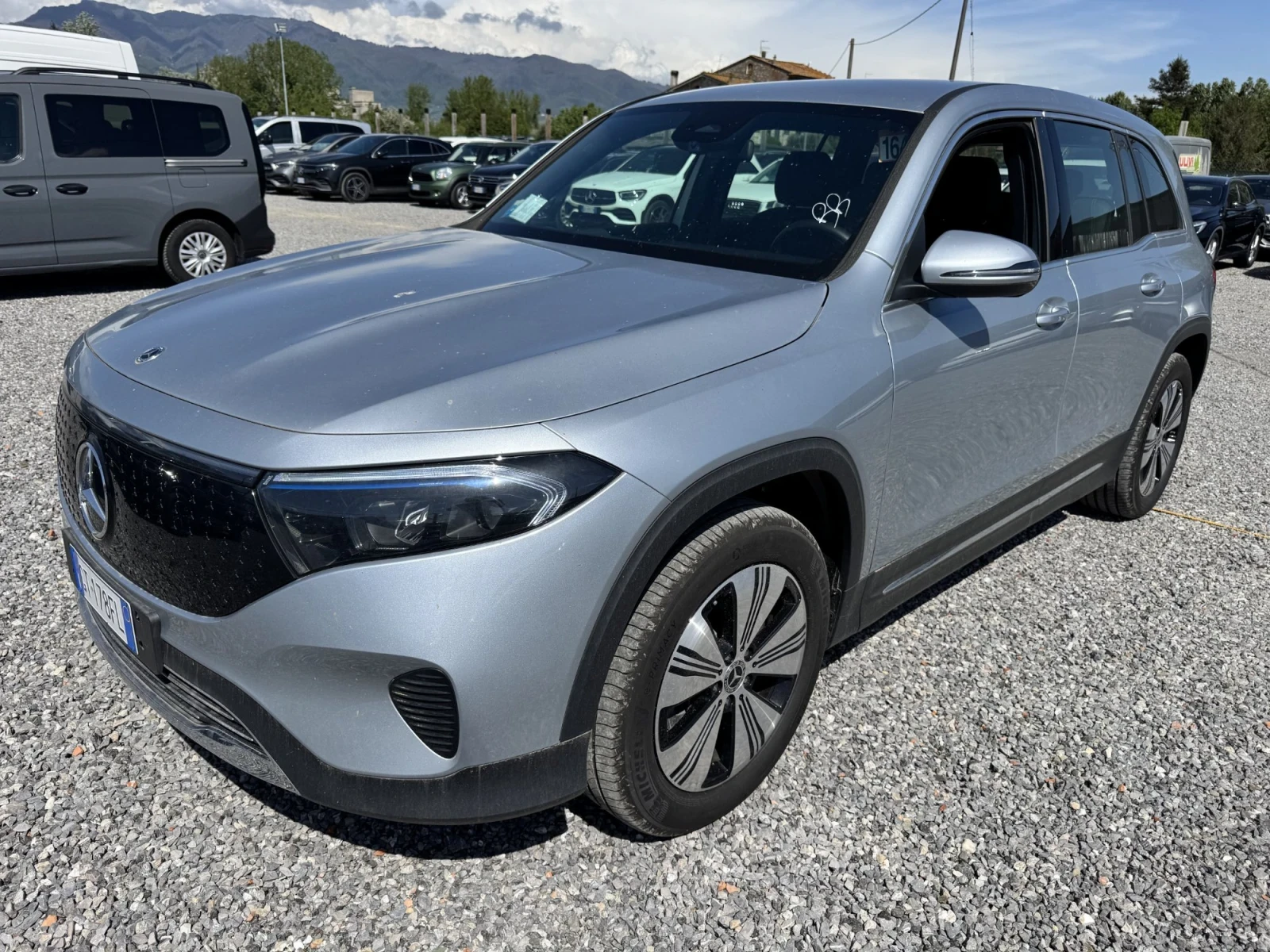 Mercedes-Benz EQB 250+ progressive  - изображение 2