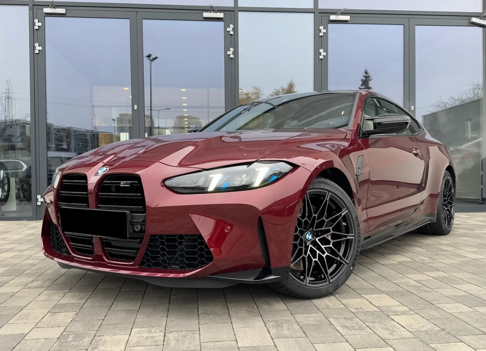 BMW M4 Competition xDrive - изображение 2