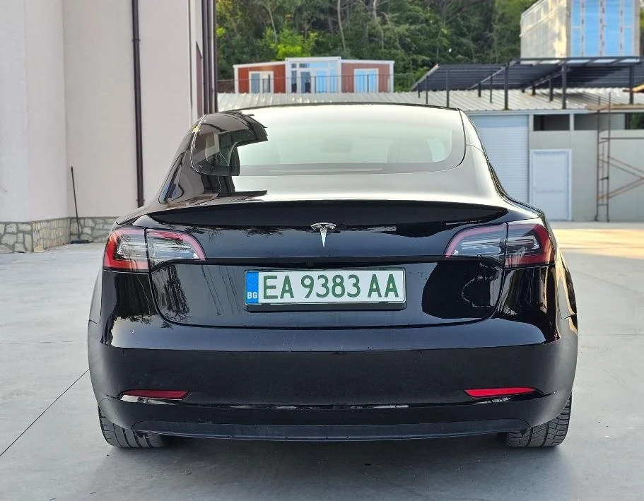 Tesla Model 3  4х4 Европейска Performance - изображение 7