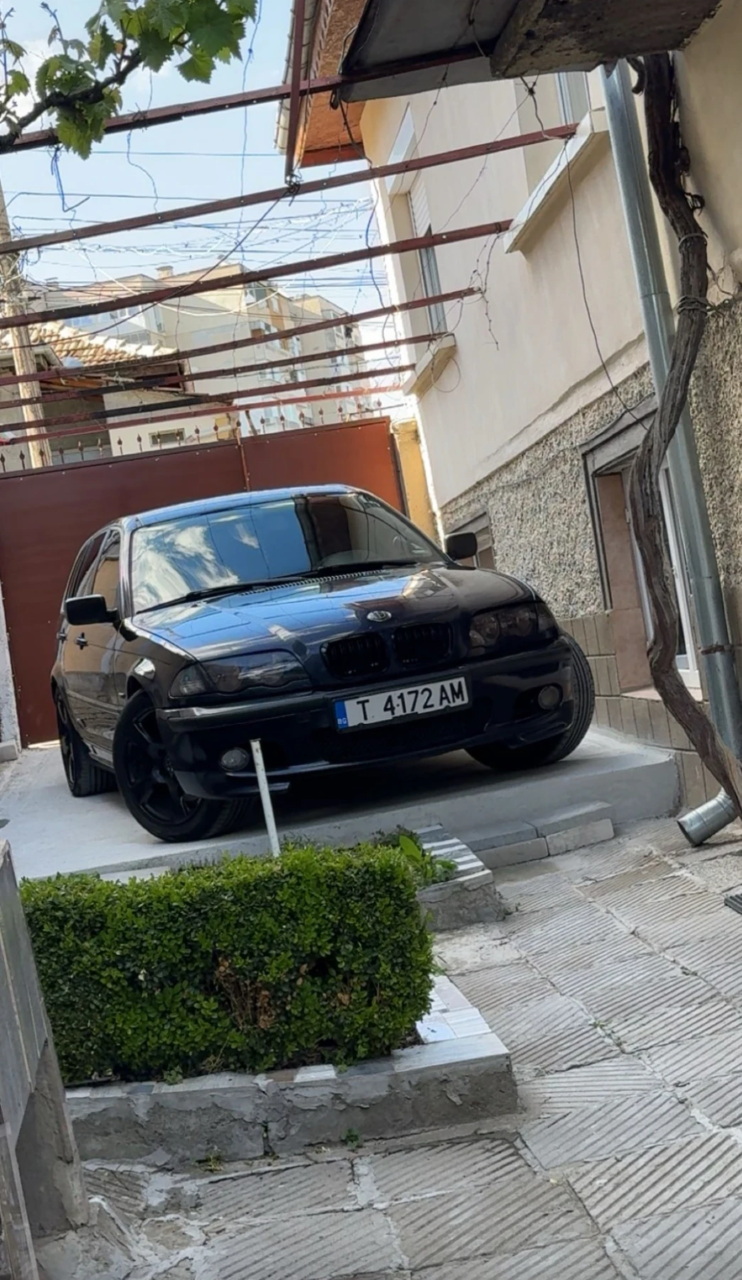 BMW 330 330xd - изображение 2