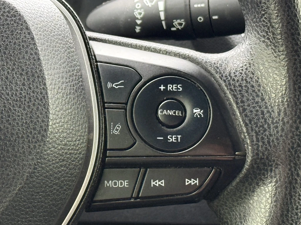 Toyota Corolla FWD l 2.0L l Fuel Saver l LDW l BSM l 4CYL | Mobile.bg � ����������� 15