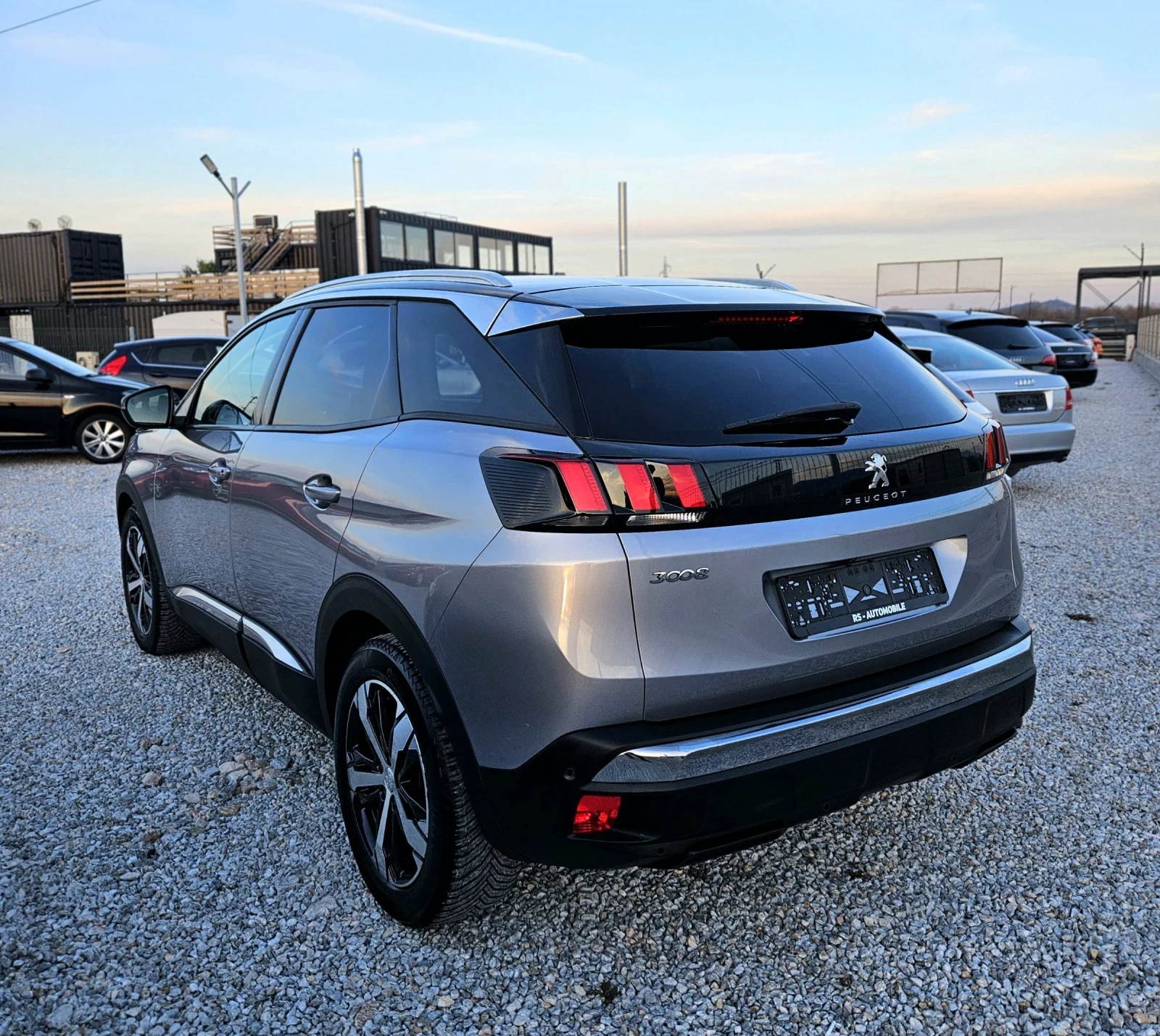 Peugeot 3008 BlueHDI 120kc GT Line Евро6B, снимка 4 - Автомобили и джипове - 53786555