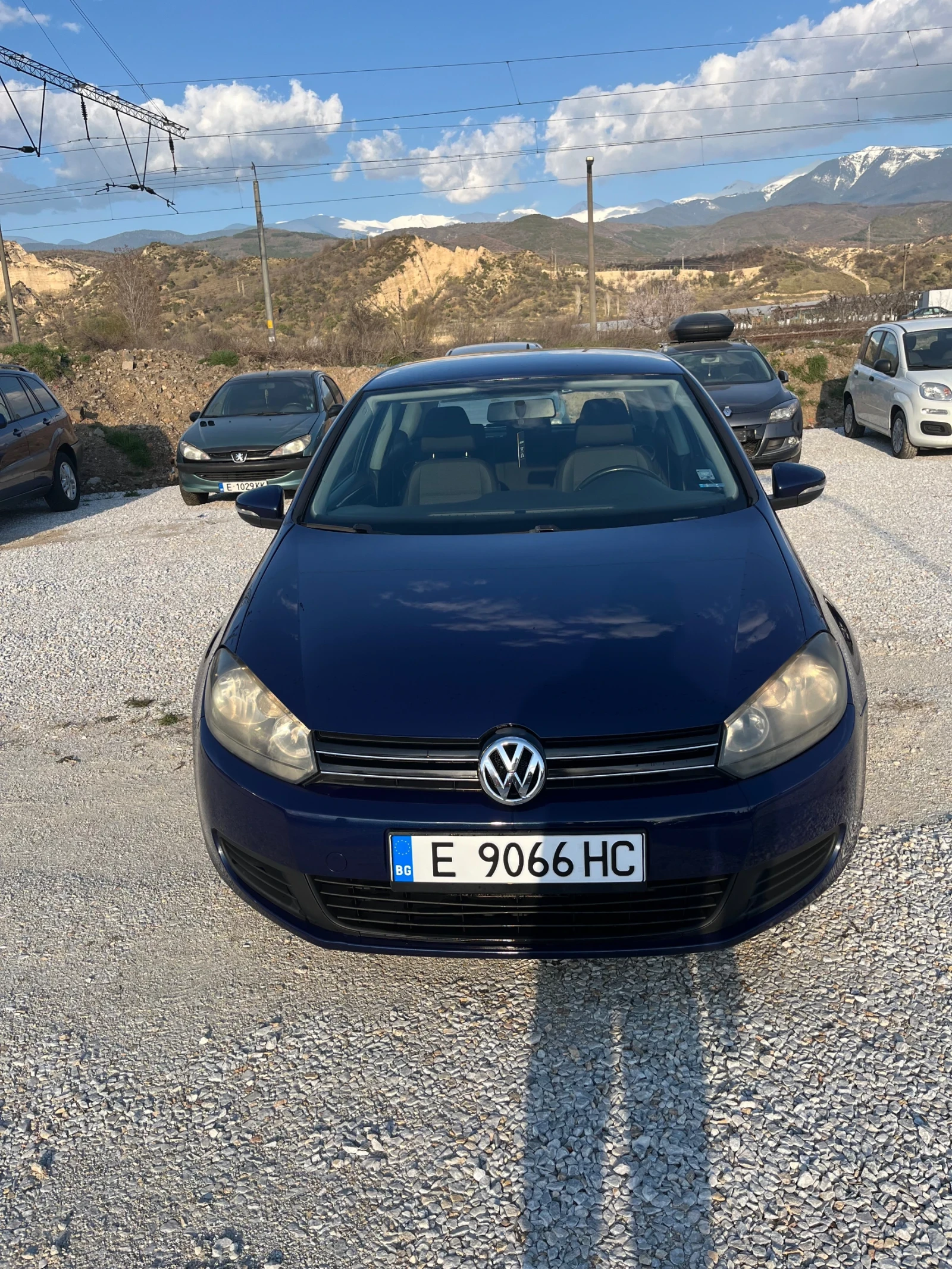 VW Golf, снимка 2 - Автомобили и джипове - 53850126