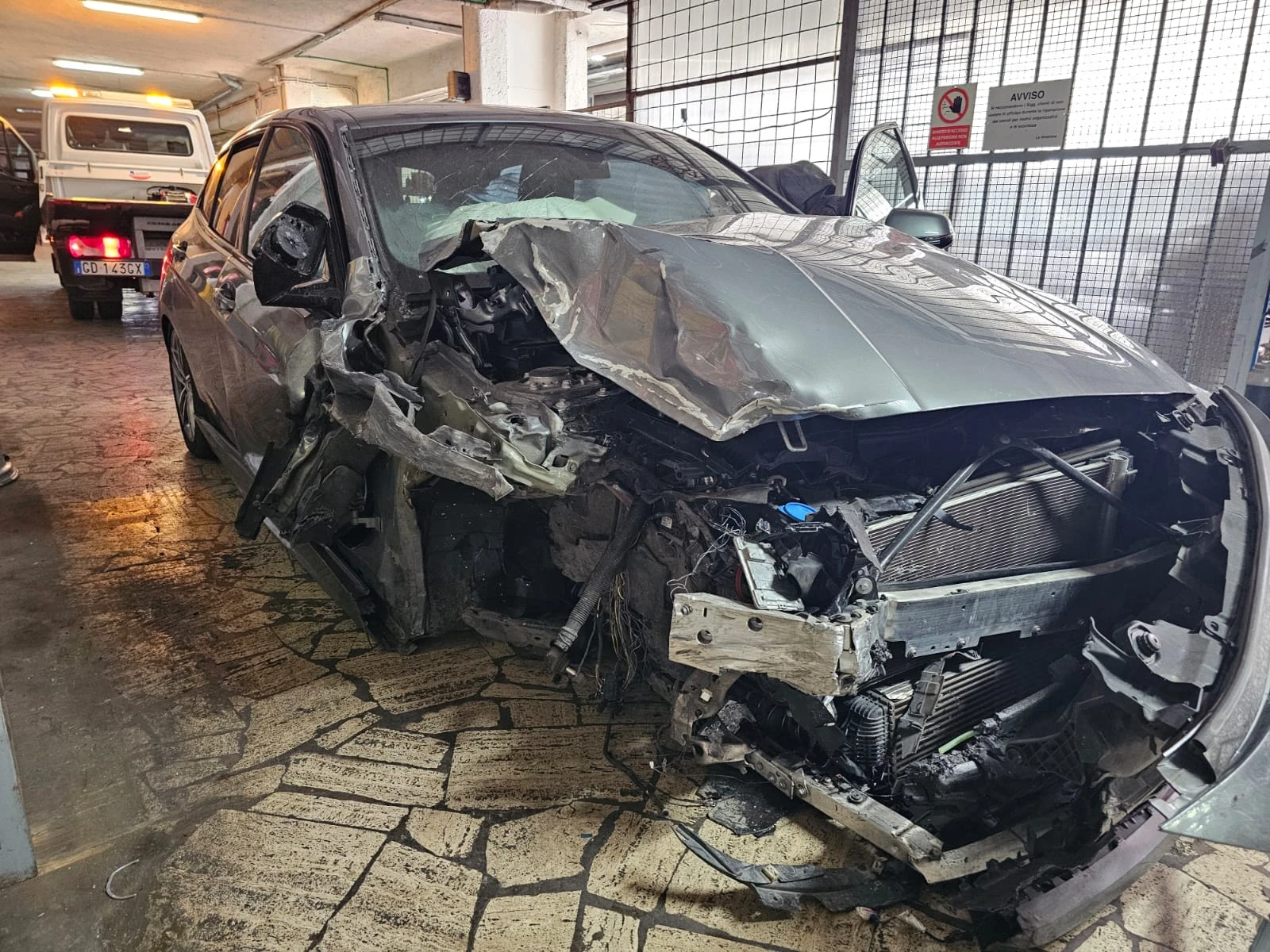 BMW 120 2.0D M PAKET, снимка 9 - Автомобили и джипове - 53974591