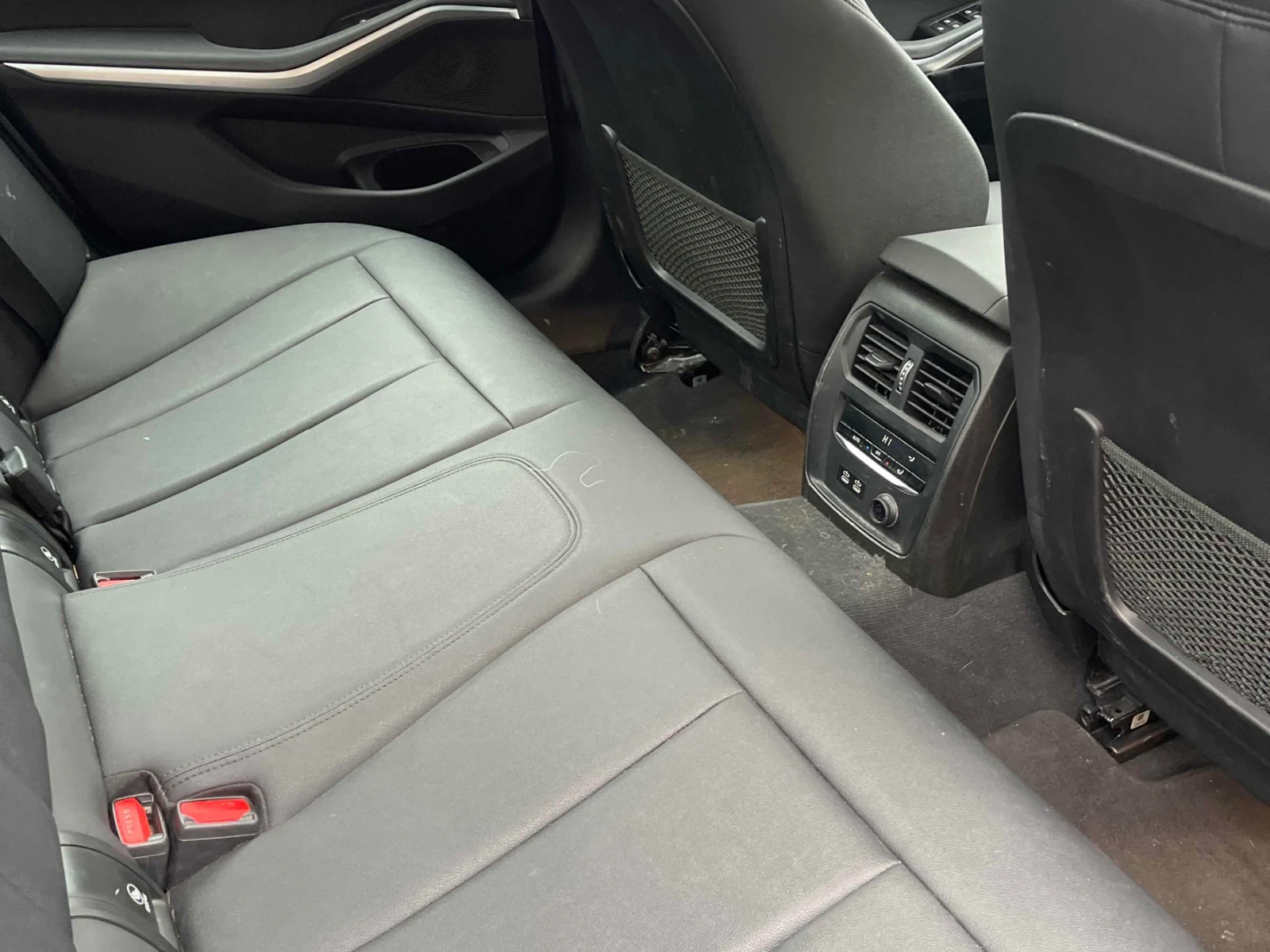 BMW 330 ПОДГРЕВ * ПАНОРАМА * MPACK * CAR FAX, снимка 8 - Автомобили и джипове - 54166333