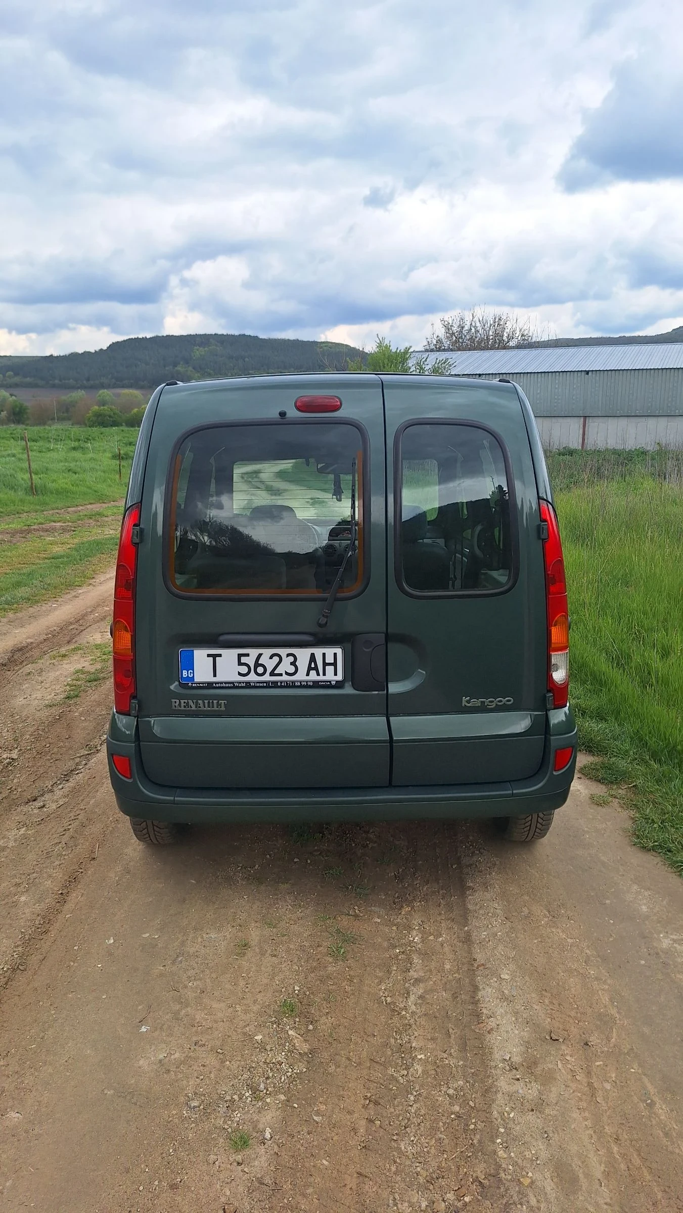 Renault Kangoo 1.2i , снимка 5 - Автомобили и джипове - 54408225