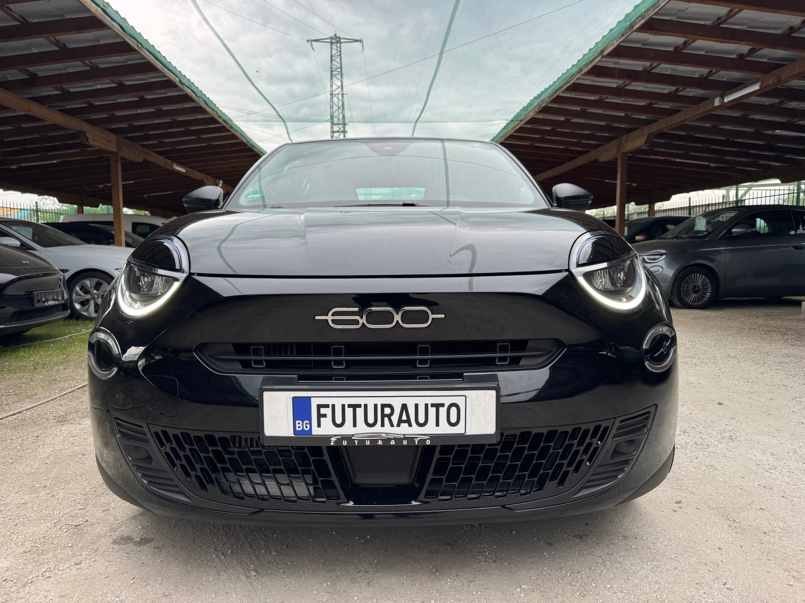 Fiat 600 HYBRID, 125-JAHRE-EDITION, нов внос ГЕРМАНИЯ, снимка 4 - Автомобили и джипове - 54452726
