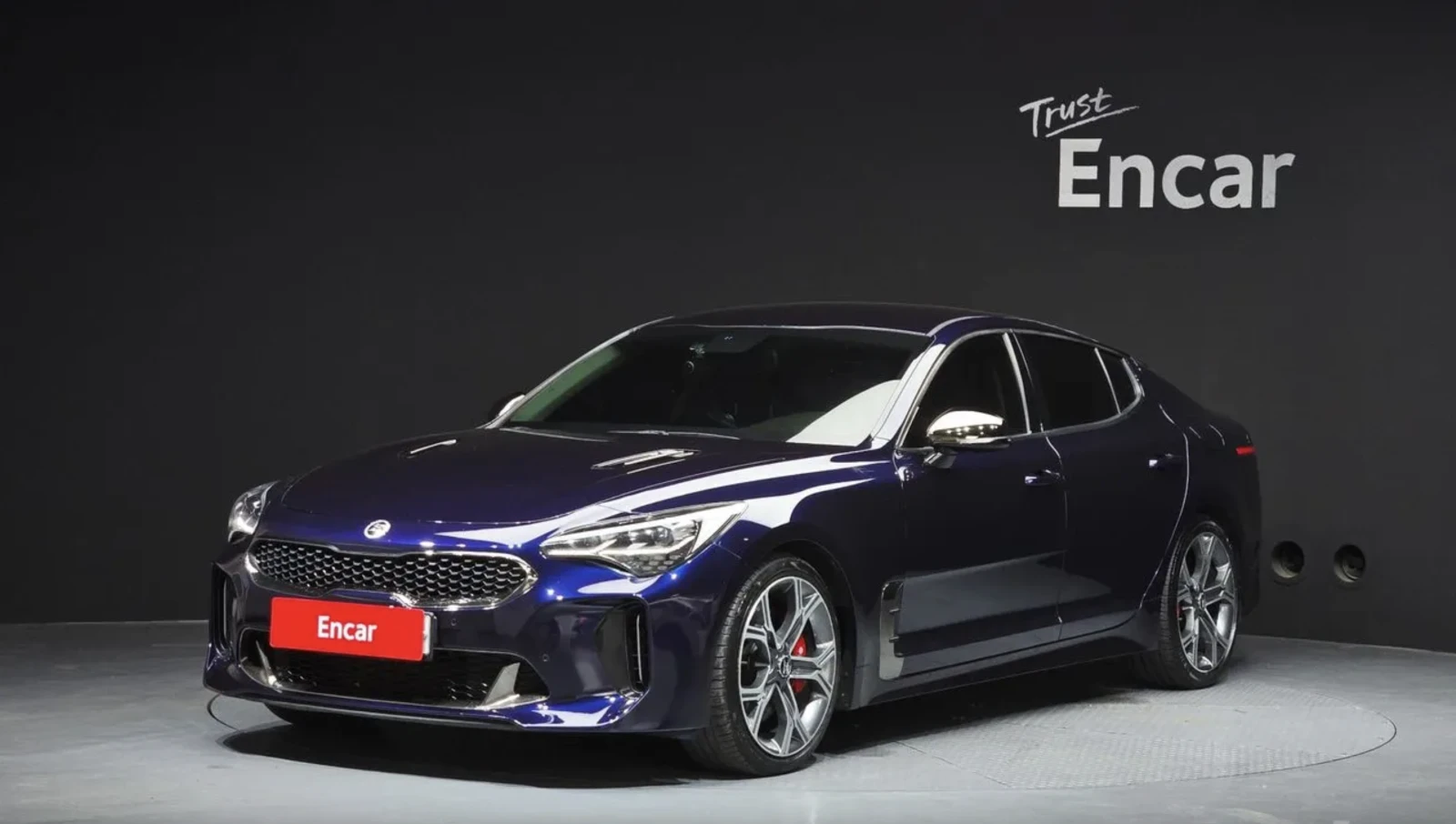 Kia Stinger 3.3 GT MASTERS / ПАНОРАМА / 360 КАМЕРИ / ОБДУХВАНЕ