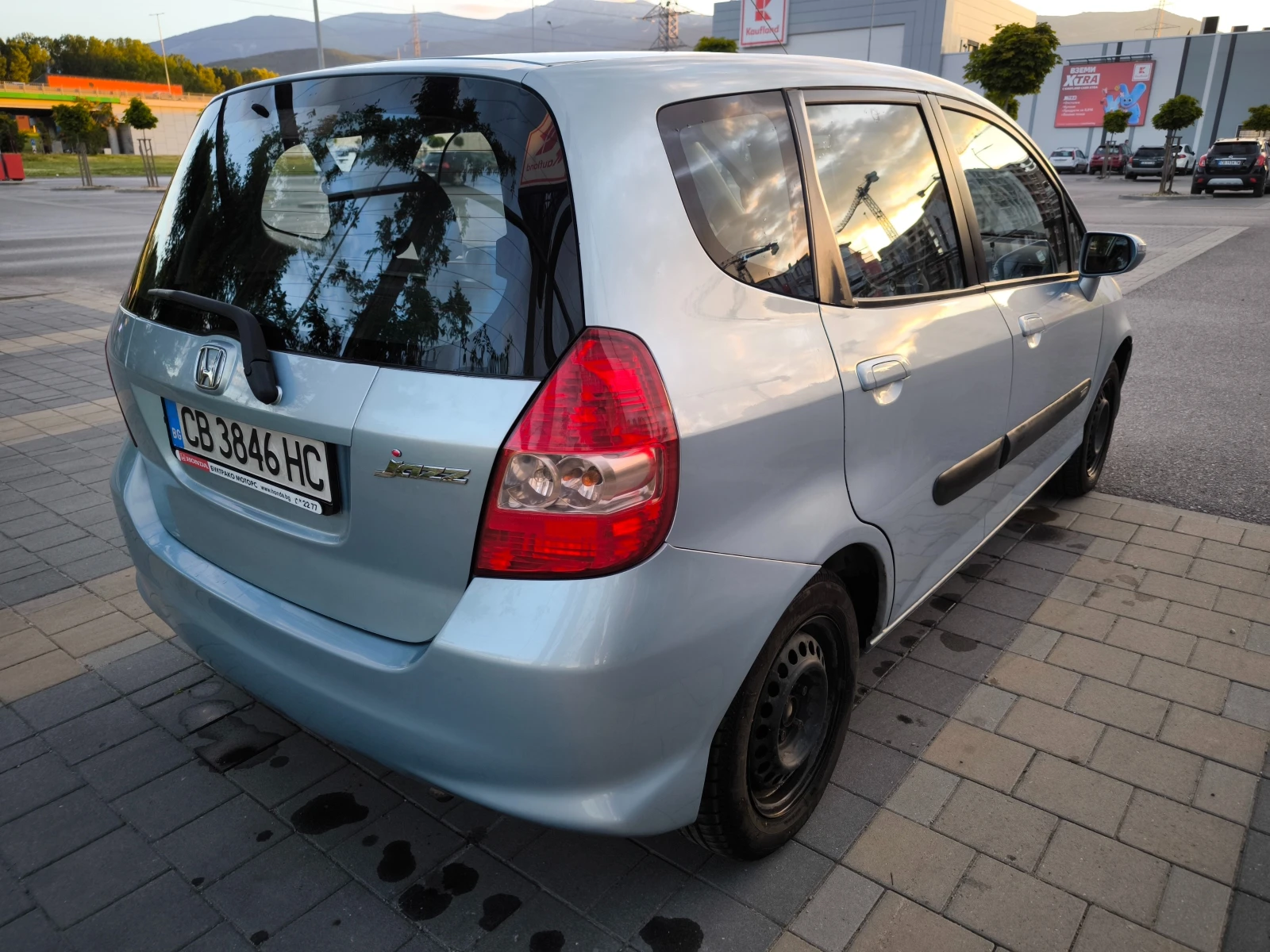 Honda Jazz, снимка 6 - Автомобили и джипове - 55332970
