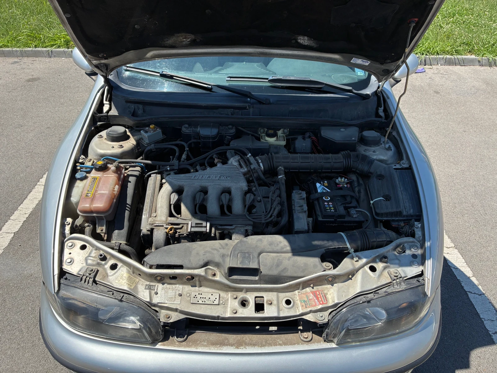 Fiat Marea 1.6 БЕНЗИН 4ВРАТИ КЛИМАТИК РЕГИСТРИРАН И ОБСЛУЖЕН, снимка 9 - Автомобили и джипове - 55397629